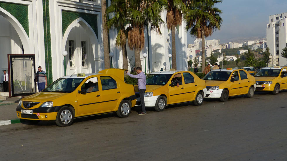 استدراج واعتداء دموي على سائق طاكسي بتطوان يعيد ملف حماية السائقين للواجهة