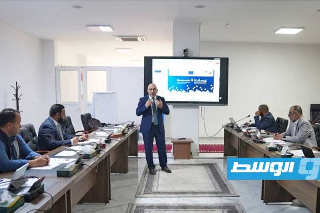 ورشة عمل لتعزيز الإيرادات المحلية بالبلديات