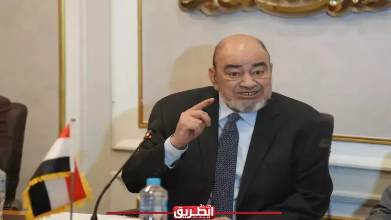 الشعبة العامة للمستلزمات الطبية تجتمع مع نائب رئيس الشراء الموحد لمناقشة ملف التوريدات