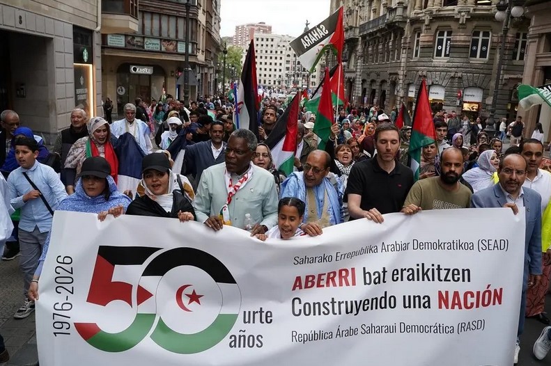الجالية الصحراوية ببلاد الباسك تحيي الذكرى الـ50 لإعلان تأسيس الجمهورية الصحراوية