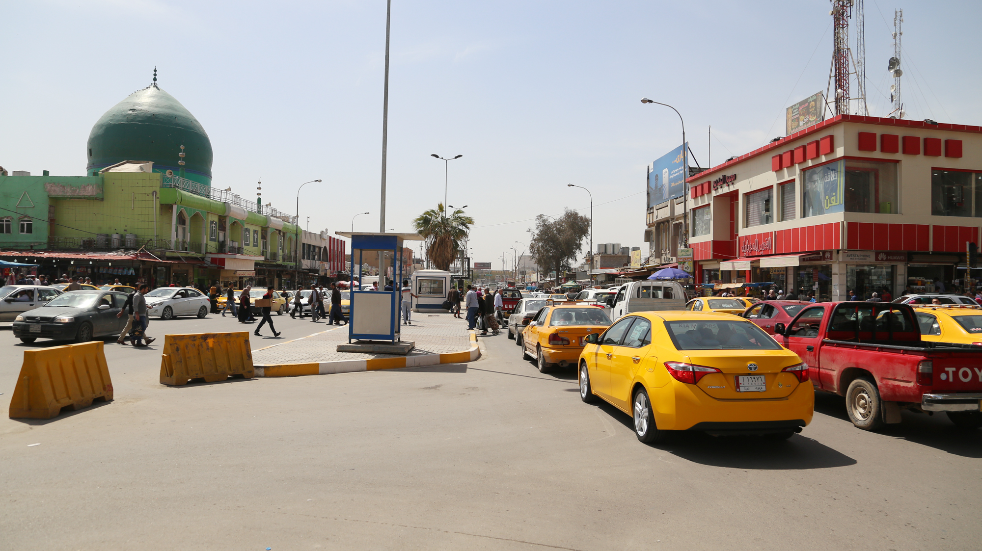 المعاملة تستغرق أربعة اشهر... سواق كركوك ضاقوا ذرعاً بانتظار البطاقة الوقودية