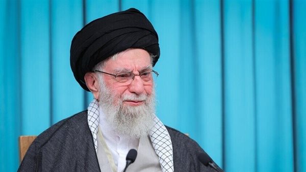 إعلام إيراني: مجلس خبراء القيادة اختار خليفة خامنئي عبر تصويت كتابي والإعلان خلال ساعات