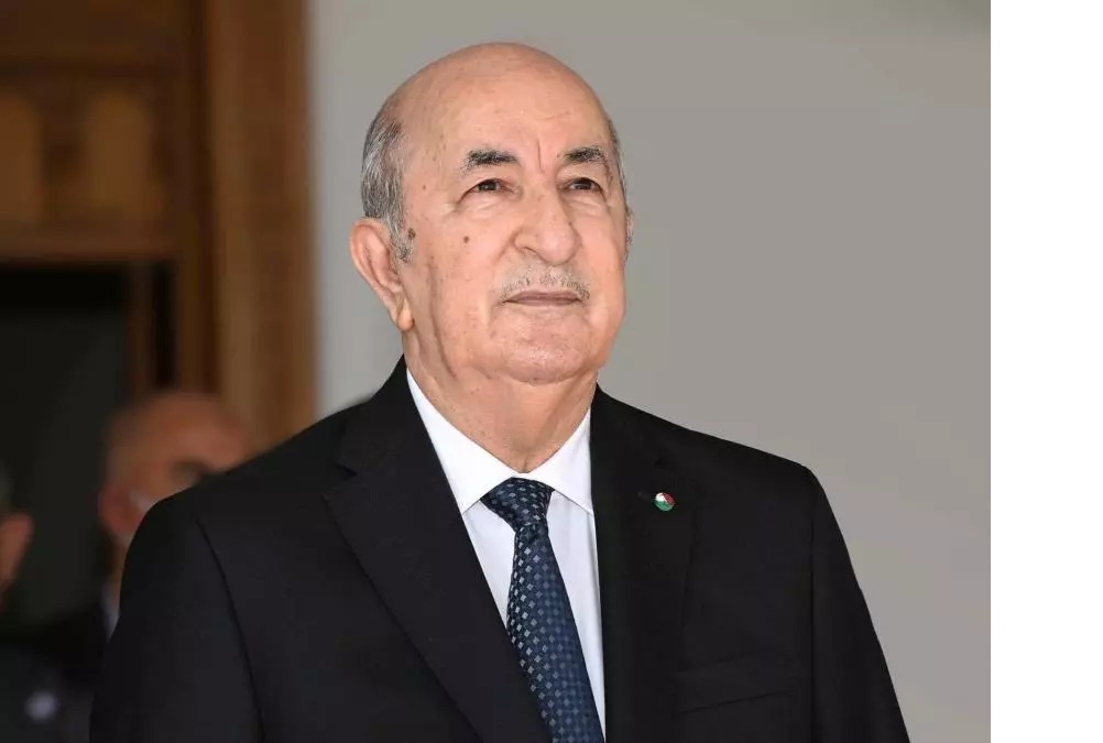رئيس الجمهورية يشرف على تدشين المقر الجديد لوزارة السكن والعمران والمدينة