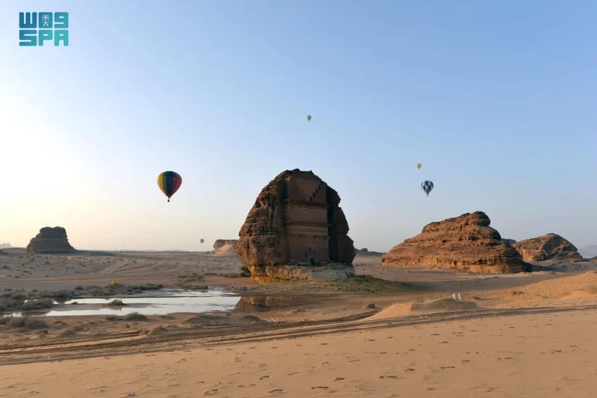 رحلات المنطاد في العُلا.. تجربة تتجاوز الترفيه إلى استكشاف الطبيعة