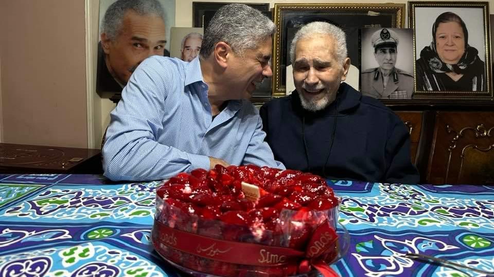 الحالة ثابتة.. نجل أبو زهرة يكشف تطورات الحالة الصحية لوالده