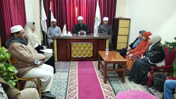 لضبط الأداء الدعوي، جولة تفقدية لمدير أوقاف الوادي الجديد بإدارة موط بالداخلة