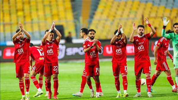 صدمة بـ الأهلي بعد قبول "فيفا" دعوى مدرب الحراس السابق