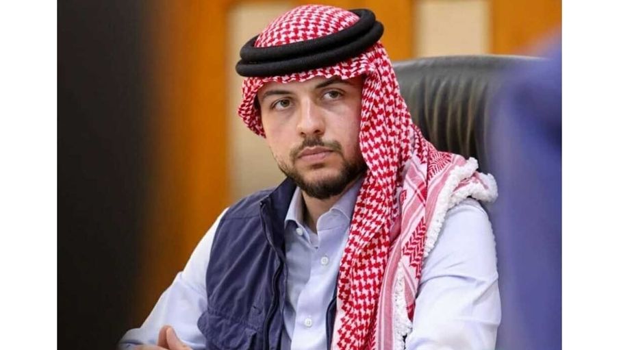 ولي العهد يعزي نظيره الكويتي بعسكريين استشهدوا أثناء أداء الواجب