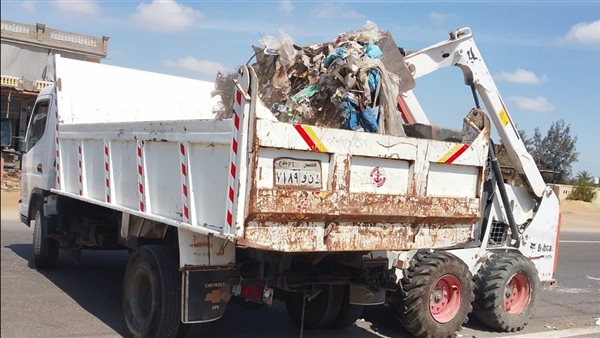 رفع 13137 طنا من المخلفات خلال أسبوع بالإسماعيلية