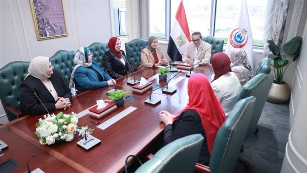 رسميًا، نقابة التمريض تطالب بتفعيل لقب "استشاري" وتطبيق المسار الوظيفي الجديد