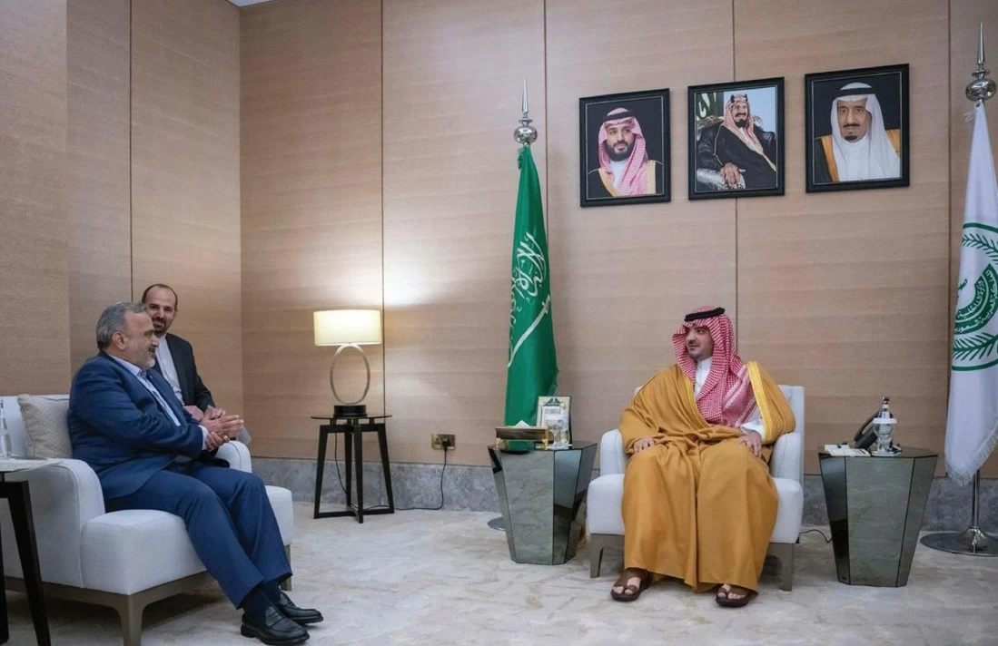 الأمير عبدالعزيز بن سعود يستقبل رئيس منظمة الحج والزيارة الإيرانية
