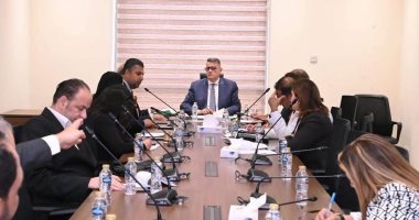 القومي لحقوق الإنسان يناقش مع البرلمان تحديات ضعف مشاركة المرأة فى سوق العمل