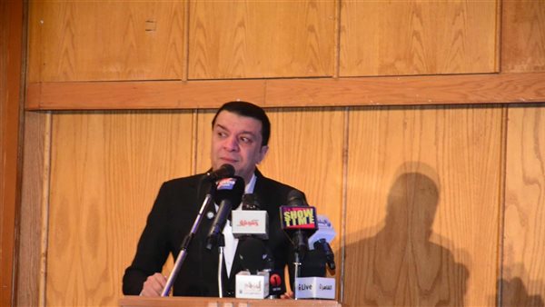 مصطفى كامل يكشف عن كواليس أغنية يا ريتني مع هاني شاكر (فيديو)