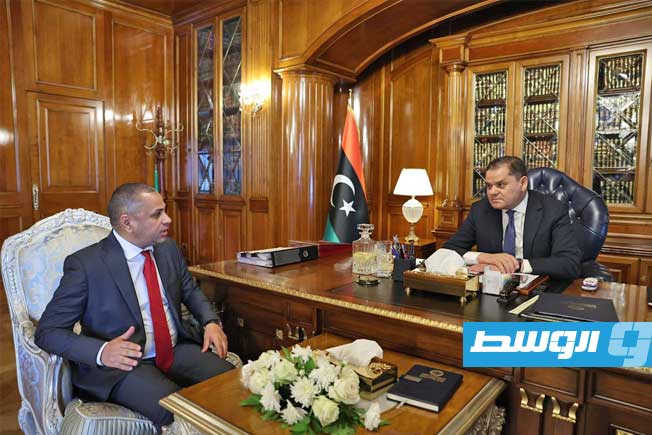 الدبيبة يبحث مع علي محمود خطط تطوير أصول «الليبية للاستثمار»