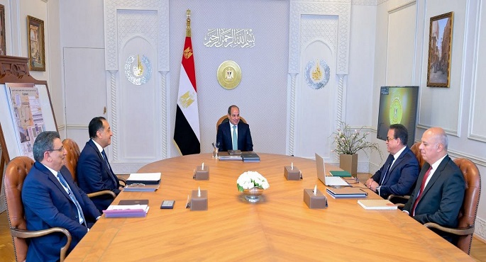 الرئيس السيسى يبحث مع رئيس الوزراء ووزير الصحة الموقف التنفيذى للتأمين الصحى الشامل