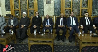 علي عبد العال ومحمود مسلم وعلاء عابد في عزاء والد الكاتبة الصحفية همت سلامة