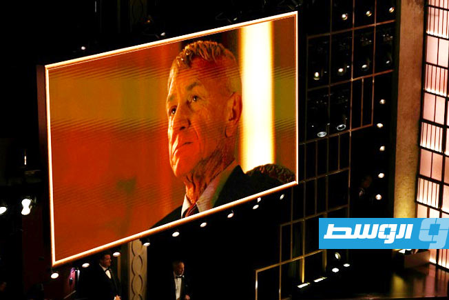 كشف سبب غياب شون بين عن حفل الأوسكار