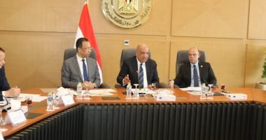 وزراء "الكهرباء والاتصالات والاستثمار" يبحثون إعداد استراتيجية صناعة مراكز البيانات