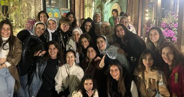 دينا الشربيني تحتفل مع أيتام «خير وبركة» بنجاح مسلسل اتنين غيرنا (فيديو)