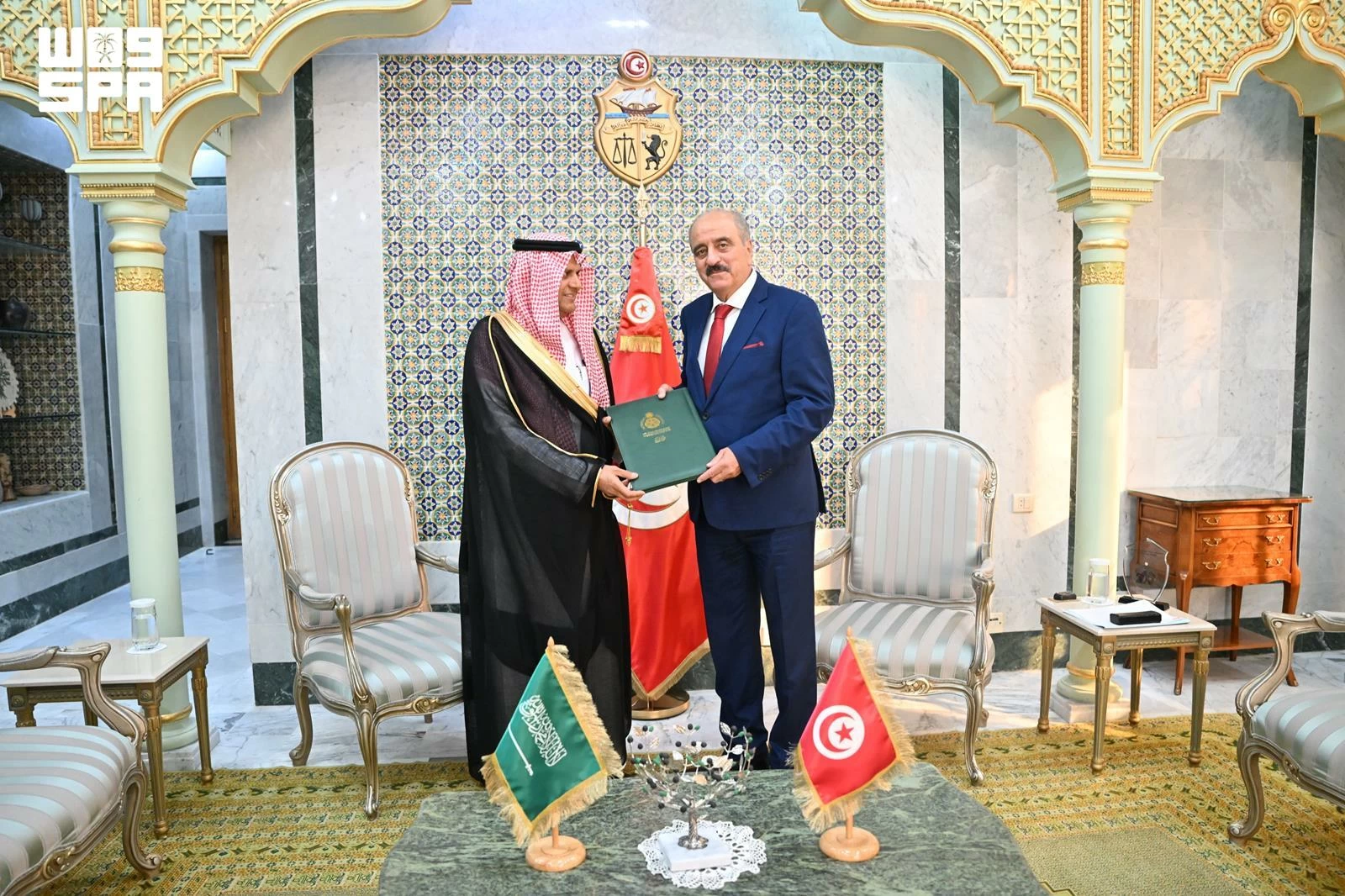 سفير المملكة يقدّم أوراق اعتماده لوزير الخارجية التونسي