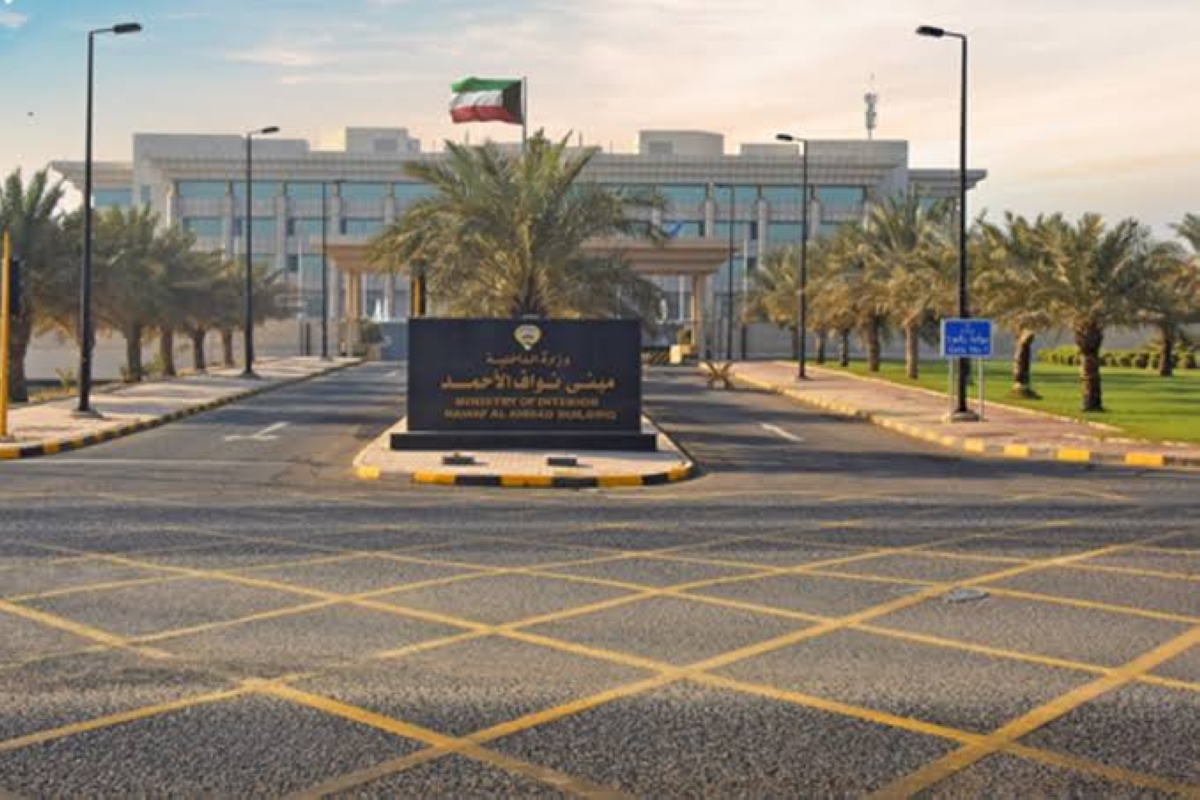 وزارة الداخلية تنفي صحة ما يتداول عن تلقيها 45 مركبة هدية من إحدى الدول