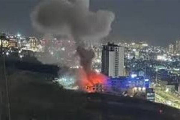 مع طول أمد الحرب.. من يملك زمام المبادرة بين واشنطن وطهران؟