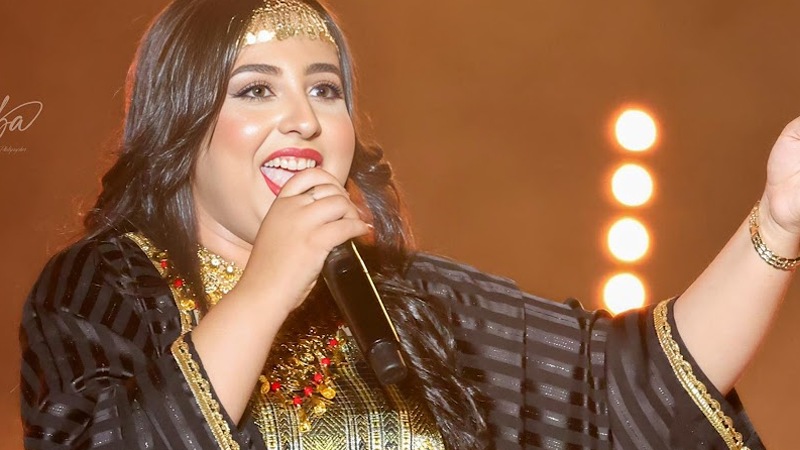 اختتام مهرجان الأغنية التونسية: الفنانة نجوى عمر تُتوّج بالجائزة الأولى