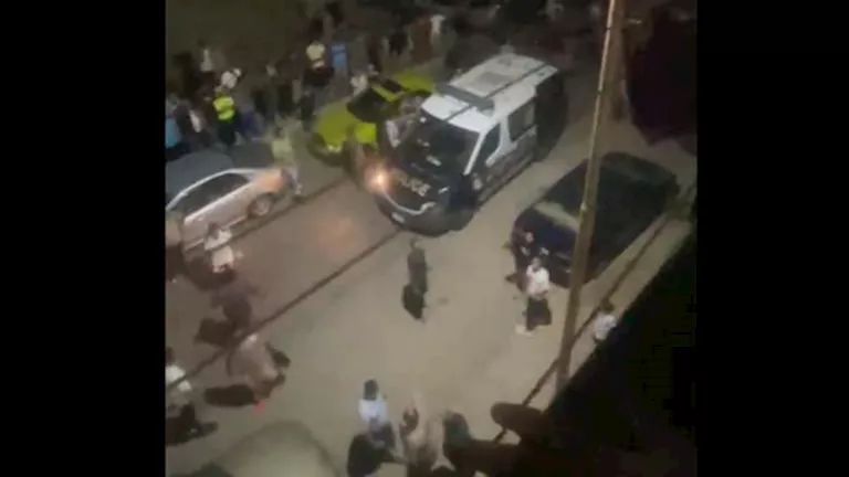 مقطع متداول يوثق مشاجرة بالشوم والأسلحة البيضاء في بورفؤاد