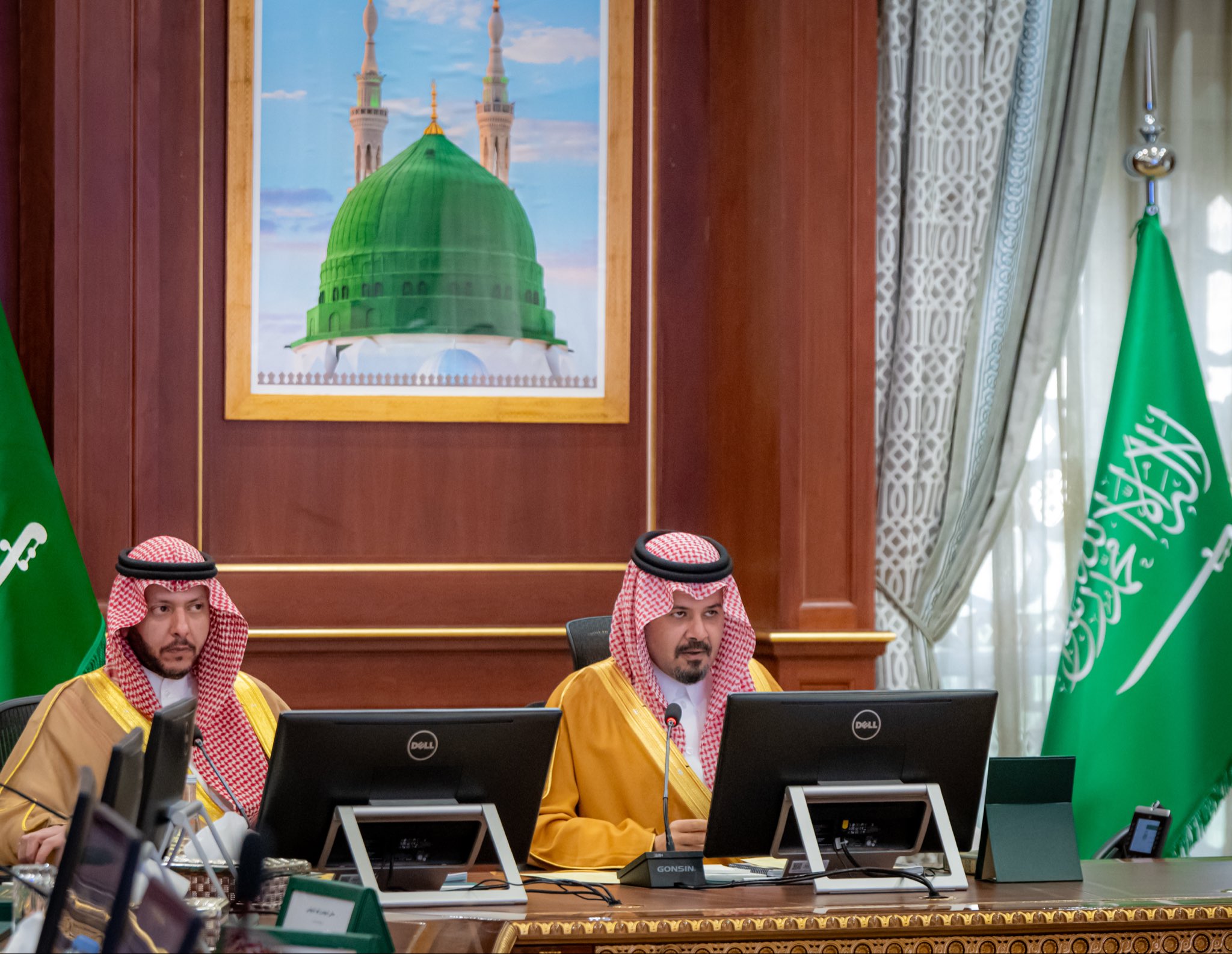 تدشين 10 مشروعات للطرق بتكلفة 188 مليون ريال في المدينة المنورة