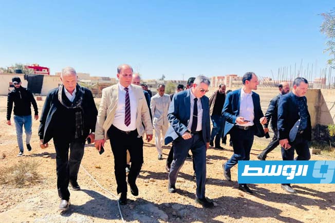 لجنة من «الصحة» تتفقد المشاريع المتوقفة في بني وليد تمهيدًا لإدخالها الخدمة