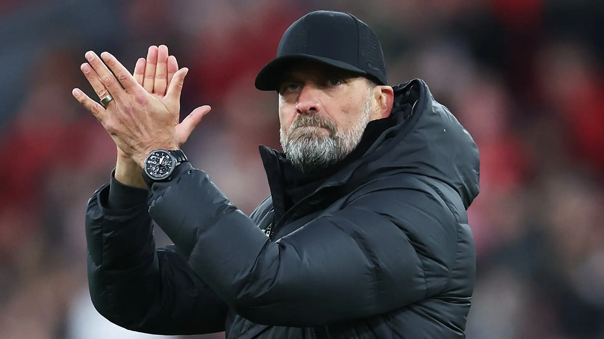 ليفربول يتواصل مع يورغن كلوب قبل أن يحسم مستقبل أرني سلوت