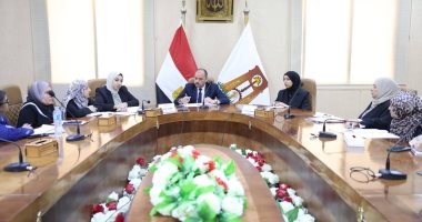 نائب محافظ الوادى الجديد يترأس اجتماع تفعيل مبادرة «أنا متعلم مدى الحياة»