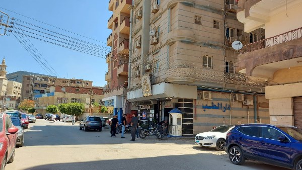 ماتت متأثرة بأمراض الشيخوخة.. أين ستدفن والدة الفنان أحمد حلمي؟| صور