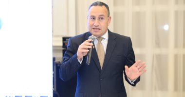 وزير التعليم العالى: تبنى خطط تنفيذية ورؤى واضحة تستهدف رفع تنافسية الخريجين