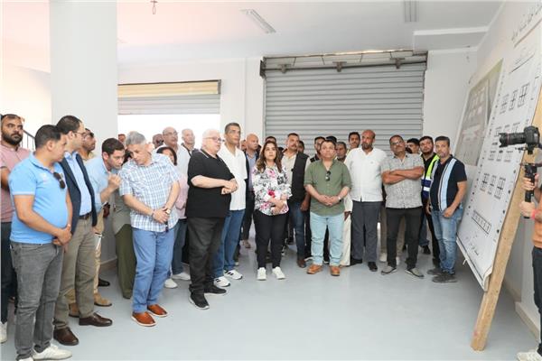 وزيرة التنمية المحلية ومحافظ البحر الأحمر يتفقدان سوق الجملة بالغردقة