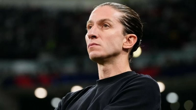 رغم الفوز 8-0.. فلامنغو يقيل فيليبي لويس!