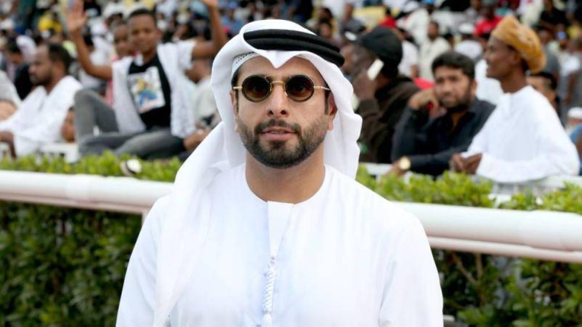 100 خيل في الأمسية الرمضانية بمضمار جبل علي