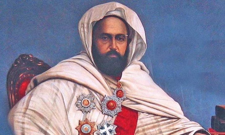اليمين الفرنسي المتطرف يعترض على إعادة “مدفع بابا مرزوق” أشهر رموز القوة العسكرية الجزائرية في القرن التاسع عشر