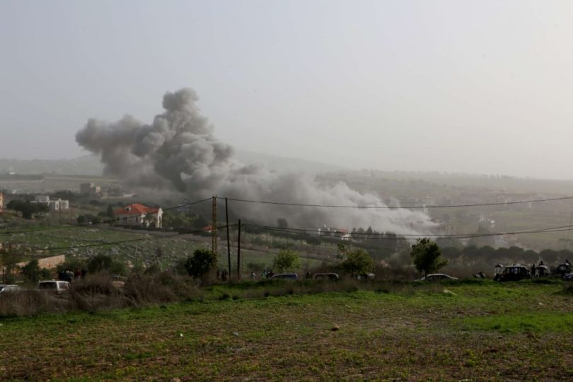 استشهاد لبنانيين بغارتين إسرائيليتين على بلدتين في الجنوب