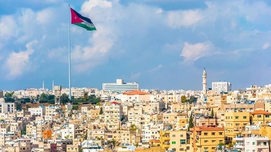 الأرصاد: أجواء دافئة وغير مستقرة الجمعة