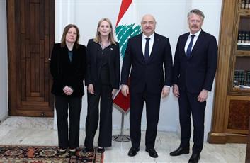 الرئيس اللبناني يؤكد استعداد بلاده لاستئناف المفاوضات الأمنية لوقف التصعيد