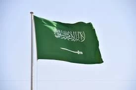 السعودية تدين وتستنكر بشدة استهداف موقعٍ في ساحة مطار الخرطوم