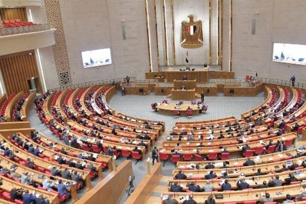 العدالة المنصفة.. مقترحات حزبية لقوانين الأسرة: توسيع دور الأب