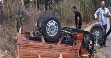 إصابة 3 أشخاص بينهم طفلة إثر انقلاب تروسيكل في مياه مصرف بمدخل شبراويش بأجا