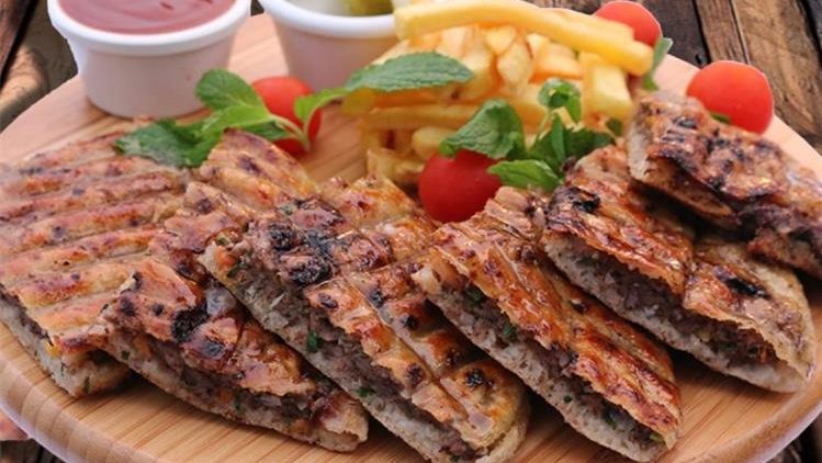 طريقة عمل الحواوشي بمذاق شهي ومميز