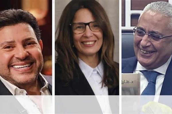 وزيرة الثقافة تطمئن على صحة الفنان الكبير هاني شاكر