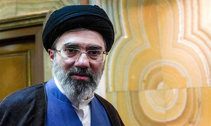 إيران الشارع الشعبي: منظومة الاستبداد وتراث الثورة