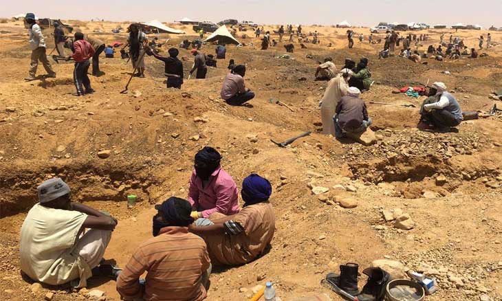 الشكات: وفاة منقب إثر شجار داخل مجهر للتنقيب عن الذهب
