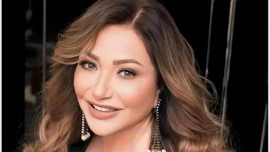 ليلى علوي تهنئ المسيحيين بعيد القيامة: كل عام وأهالينا بخير وسلام ومحبة