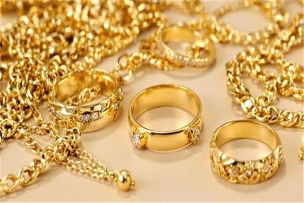 ارتفاع سعر الذهب ومكاسب الأوقية 27 دولار في بداية التعاملات اليوم الجمعة